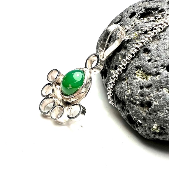 Handmade Natural British Columbia Jade Pendant Sterling Silver - Picture 5 of 6